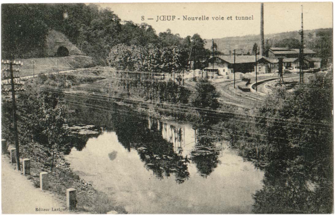 Nouvelle voie et tunnel